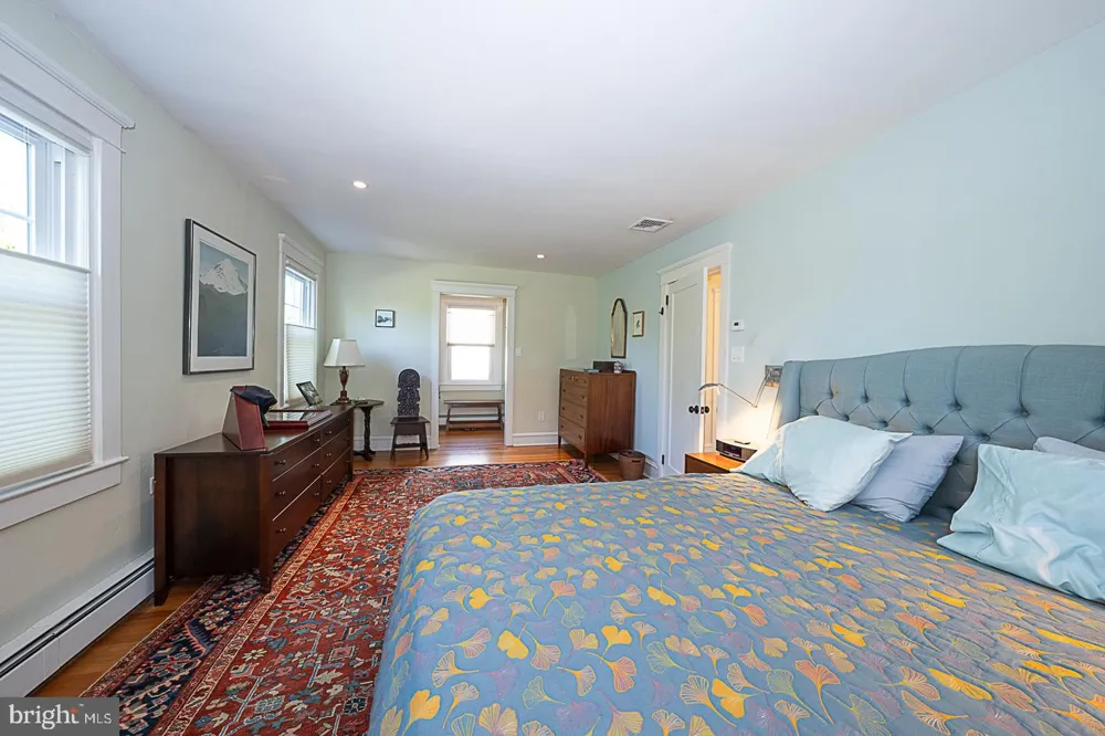 205 EDGMONT Media, PA 19063