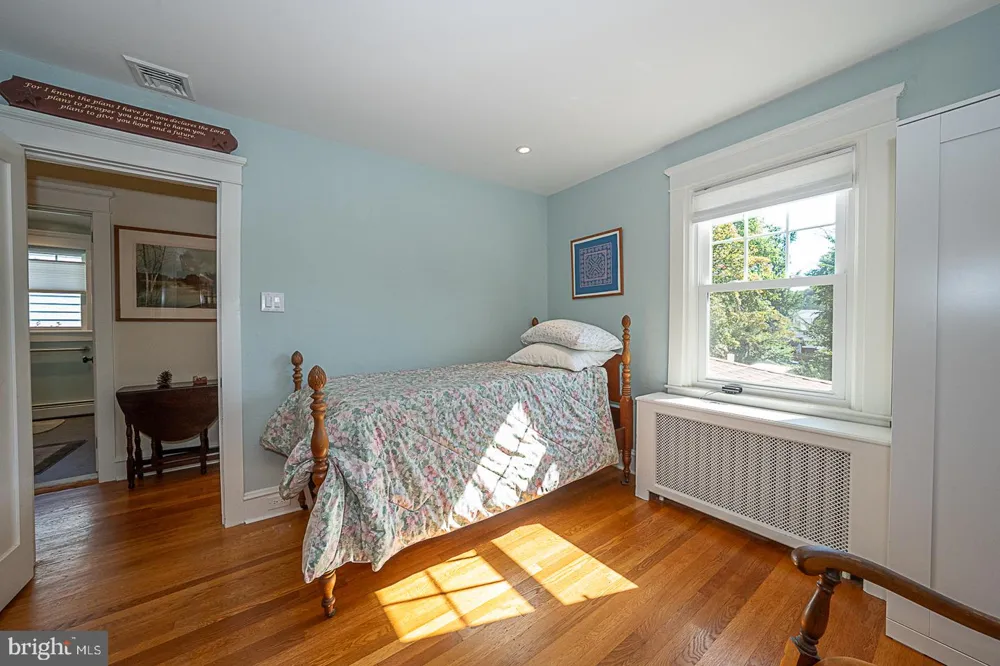 205 EDGMONT Media, PA 19063