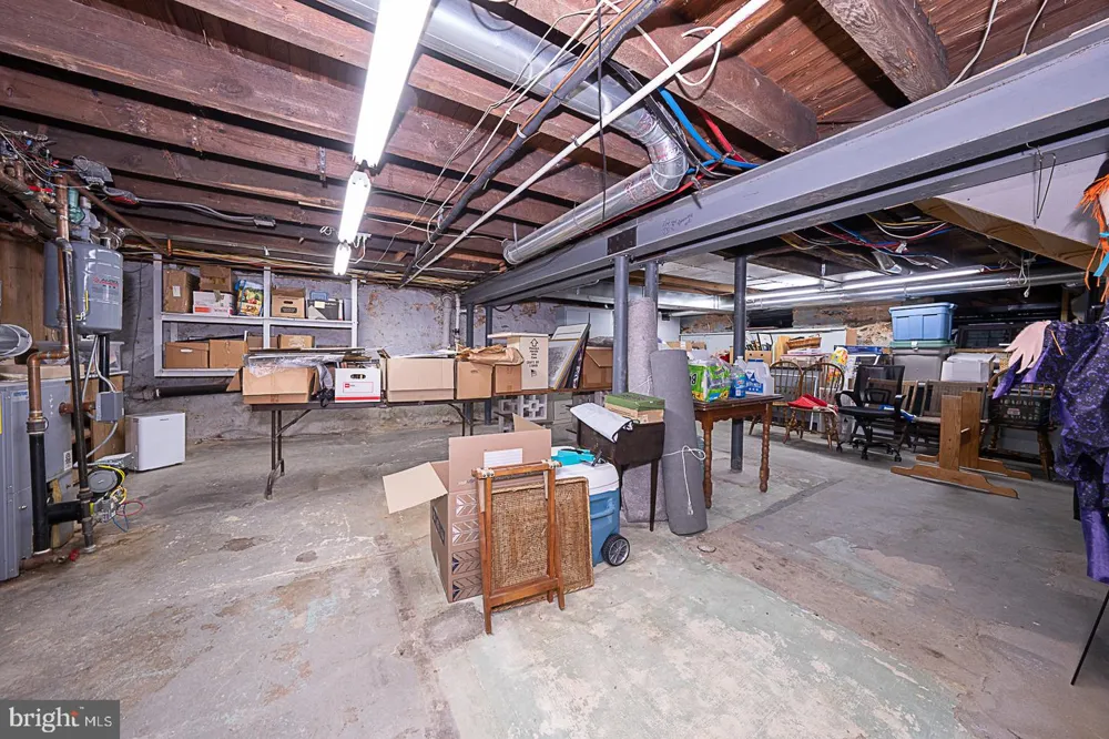 205 EDGMONT Media, PA 19063
