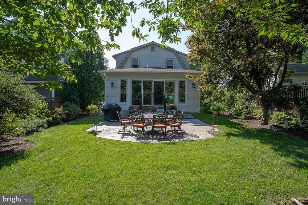 205 EDGMONT Media, PA 19063