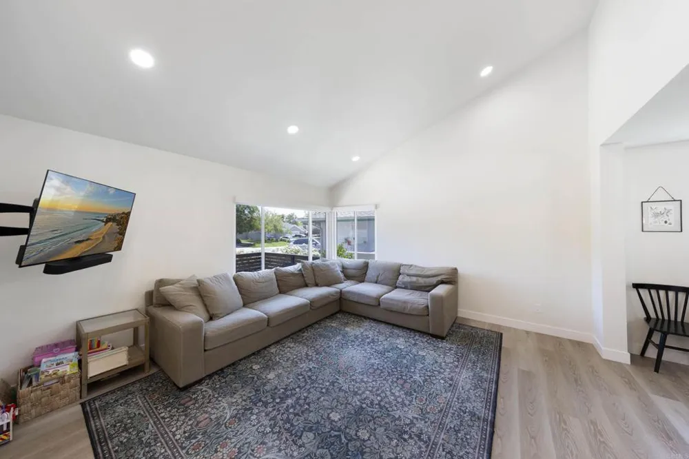 3577 Winslow Rd Oceanside, CA 92056