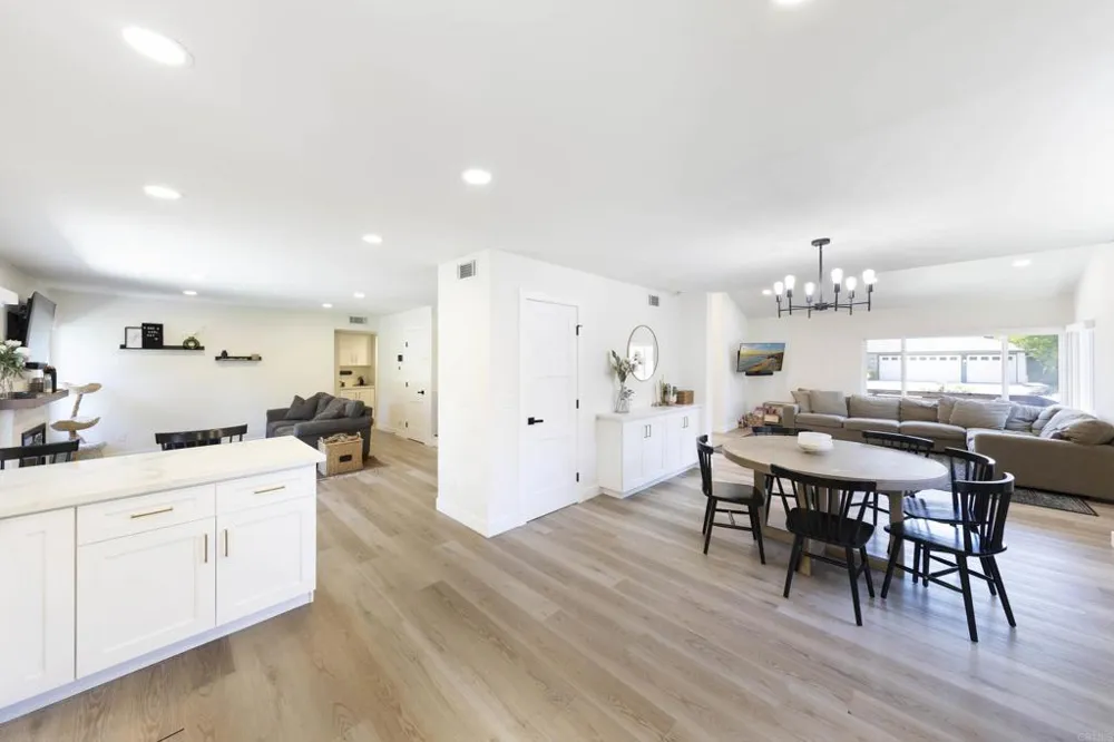3577 Winslow Rd Oceanside, CA 92056