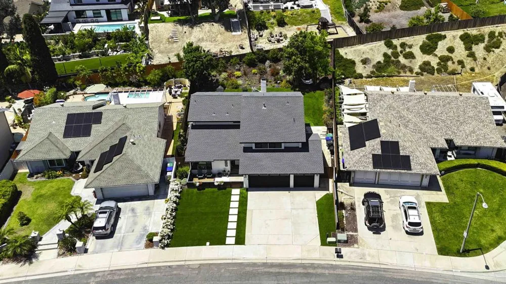 3577 Winslow Rd Oceanside, CA 92056
