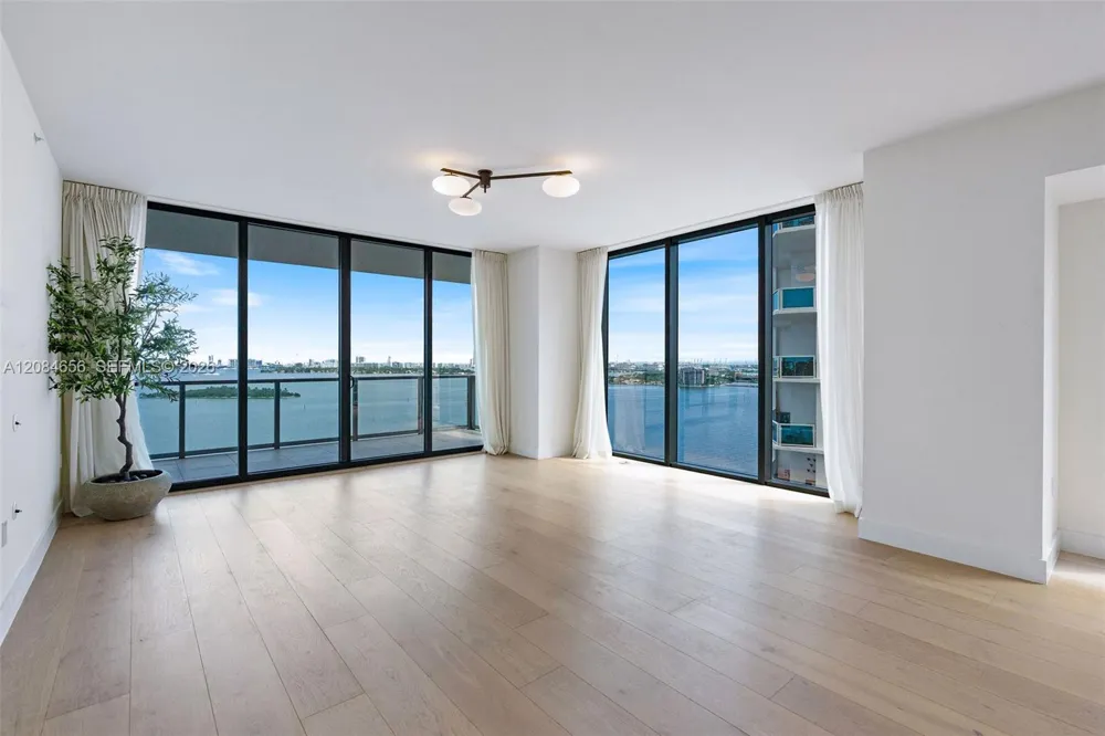 788 NE 23rd St #1501 Miami, FL 33137