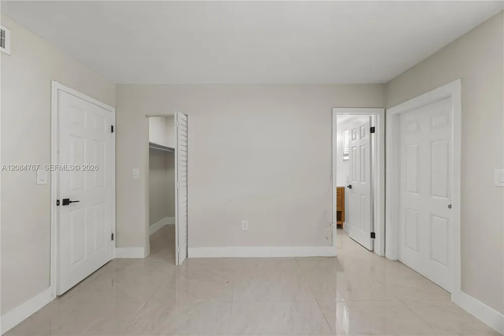 1720 Cleveland St #111W Hollywood, FL 33020