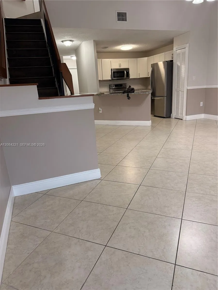 12837 SW 65th Ter #12837 Miami, FL 33183