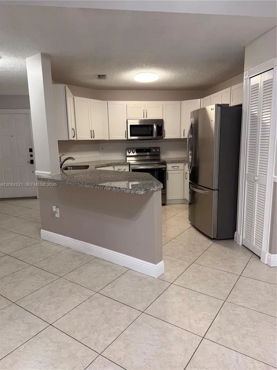 12837 SW 65th Ter #12837 Miami, FL 33183