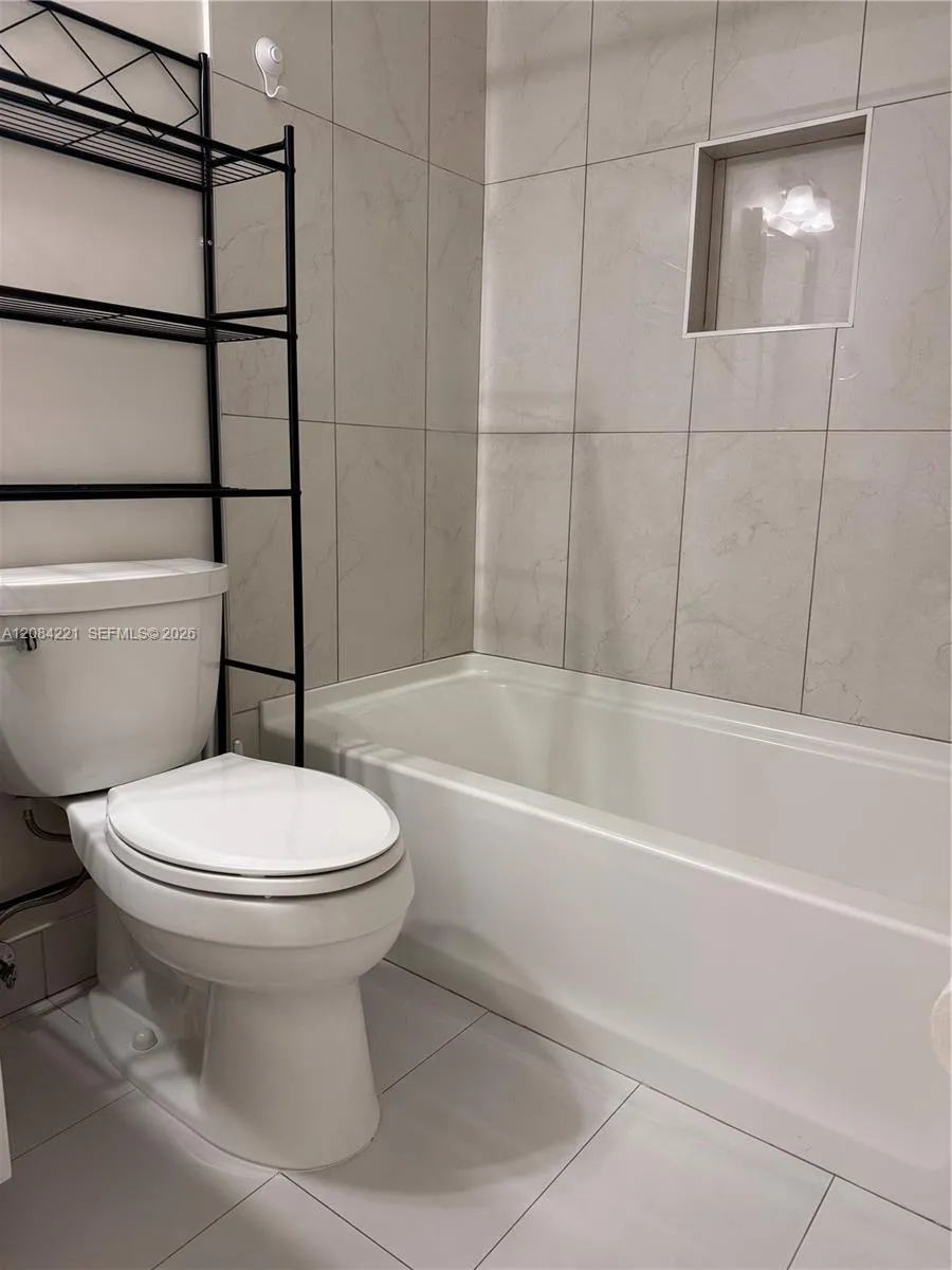 12837 SW 65th Ter #12837 Miami, FL 33183