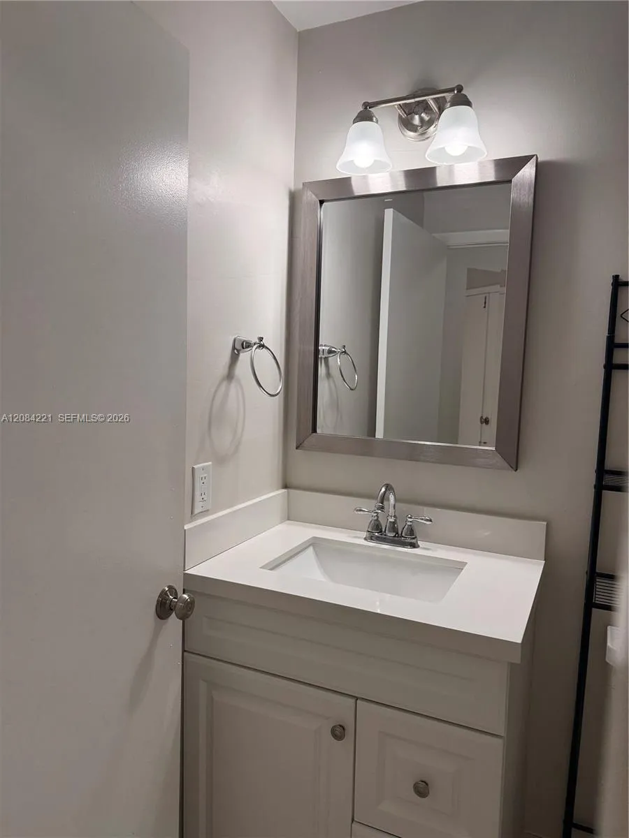 12837 SW 65th Ter #12837 Miami, FL 33183