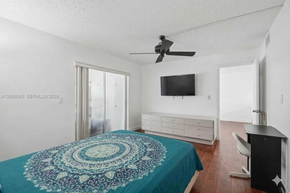 7400 NW 17th St #107 Plantation, FL 33313