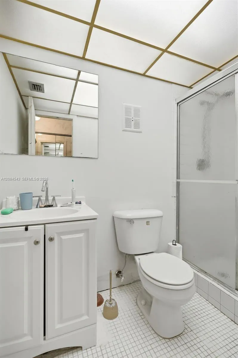 7400 NW 17th St #107 Plantation, FL 33313
