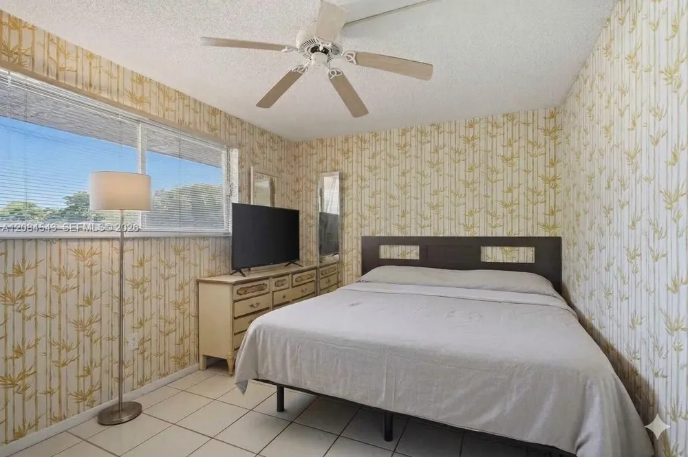 7400 NW 17th St #107 Plantation, FL 33313