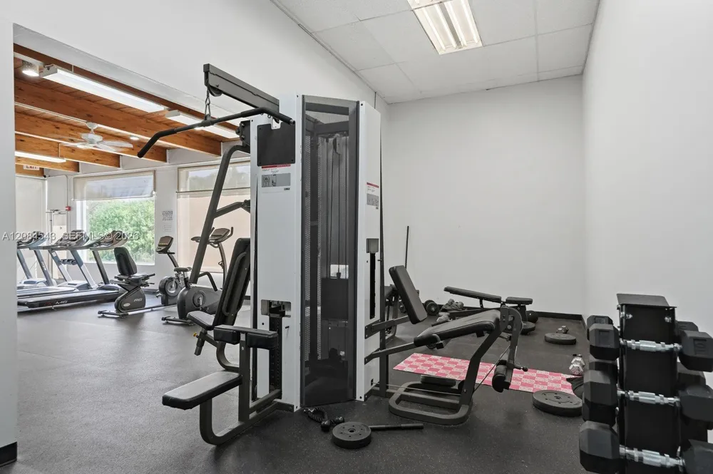7400 NW 17th St #107 Plantation, FL 33313