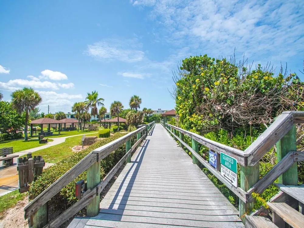 1725 20TH AVENUE Vero Beach, FL 32960