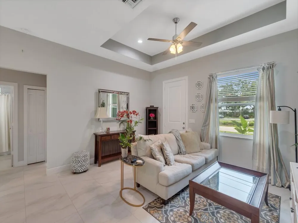 1725 20TH AVENUE Vero Beach, FL 32960