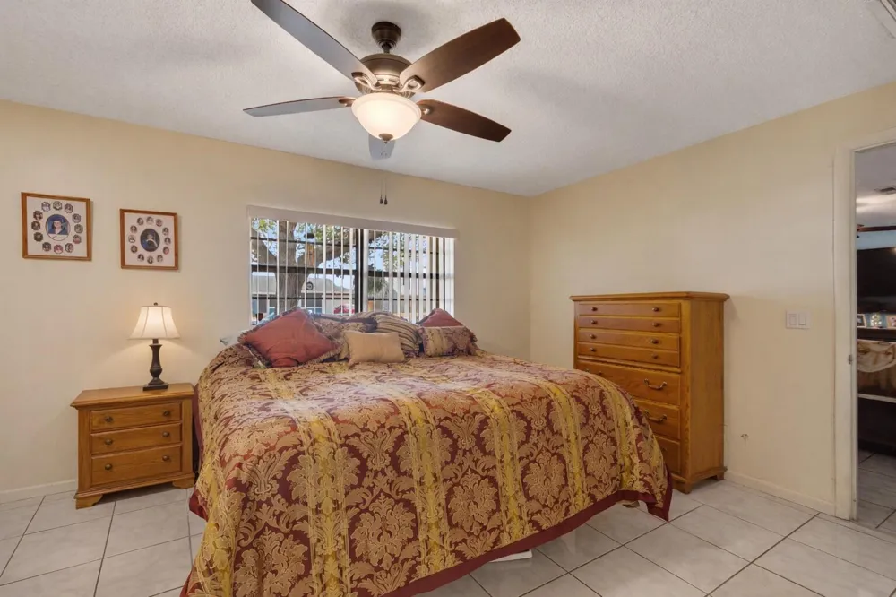 1686 SE BIDDLE LANE Port St. Lucie, FL 34983