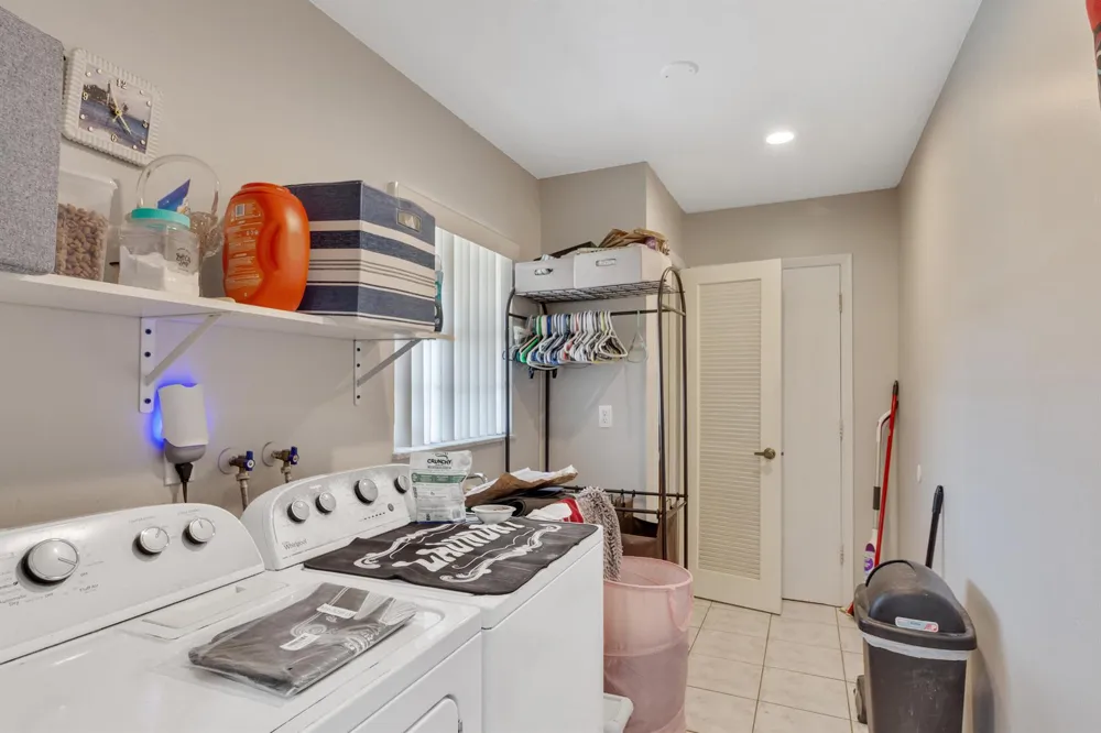 1686 SE BIDDLE LANE Port St. Lucie, FL 34983