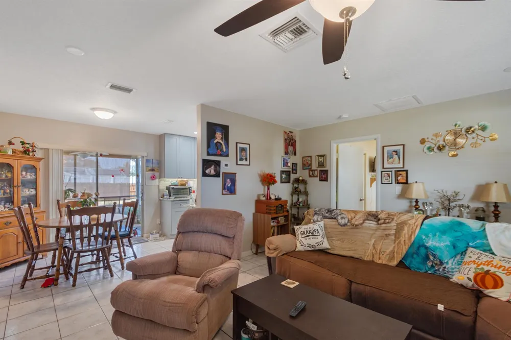 1686 SE BIDDLE LANE Port St. Lucie, FL 34983