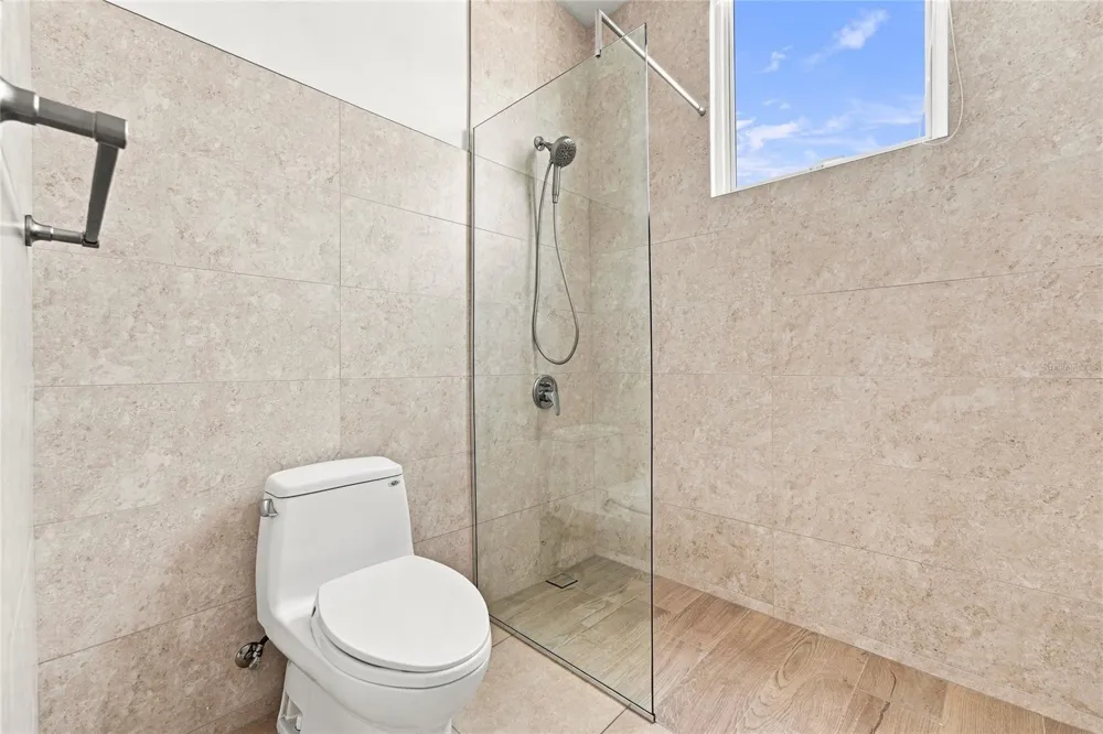 41 TREASURE POINT Vega Alta, PR 00692