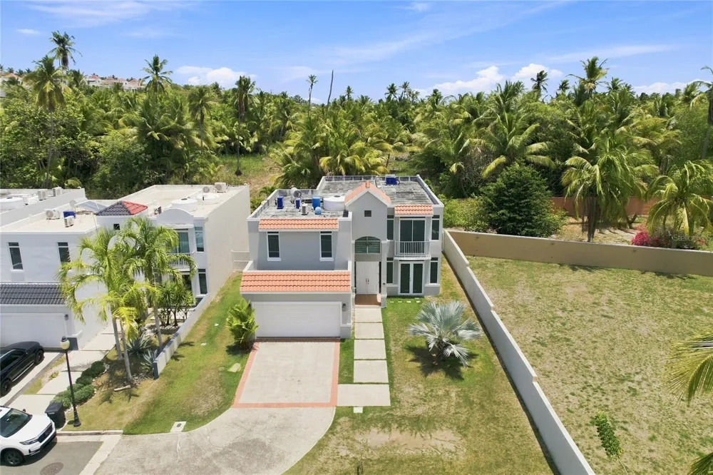 41 TREASURE POINT Vega Alta, PR 00692