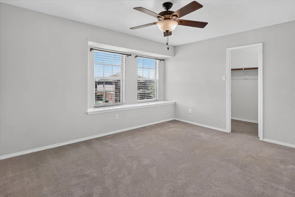 3513 Seaside Drive Denton, TX 76208