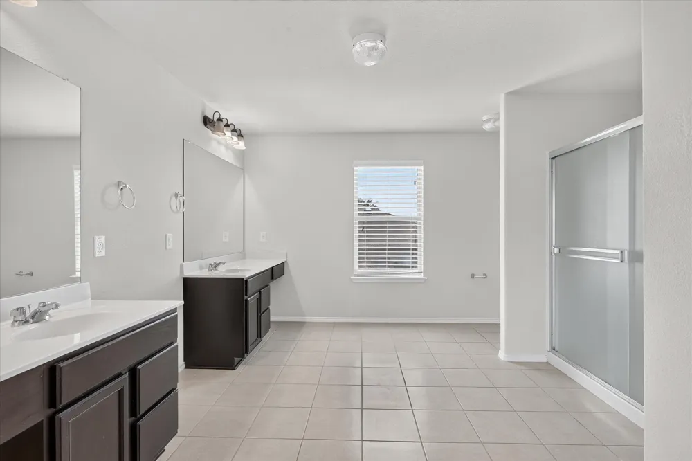 3513 Seaside Drive Denton, TX 76208