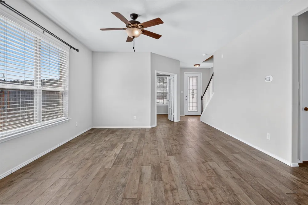 3513 Seaside Drive Denton, TX 76208