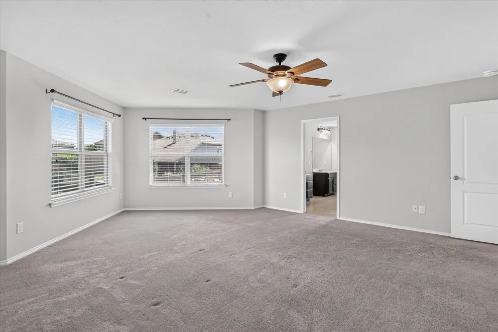 3513 Seaside Drive Denton, TX 76208