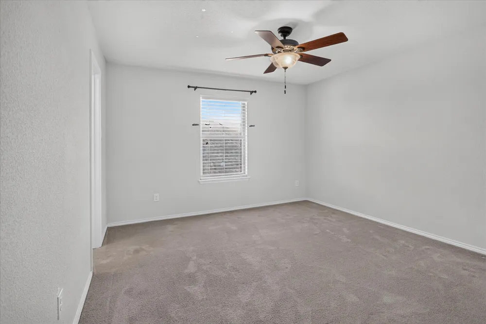 3513 Seaside Drive Denton, TX 76208