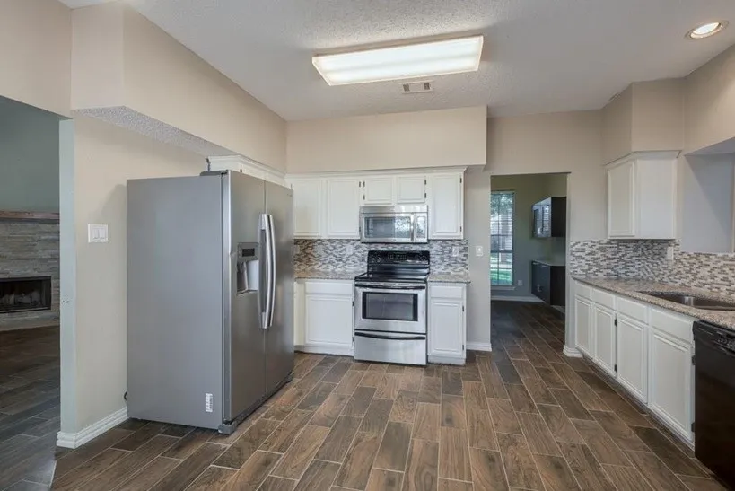 6832 Bellehaven Drive Plano, TX 75023