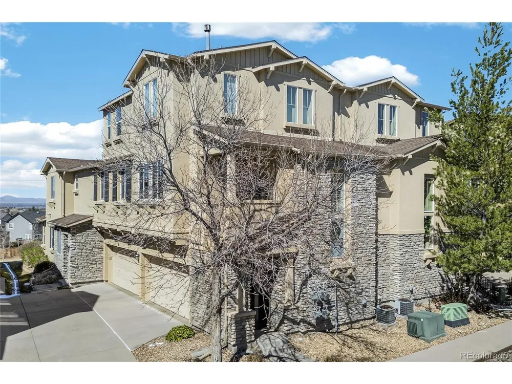 10531 Ashfield street Street #D Highlands Ranch, CO 80126