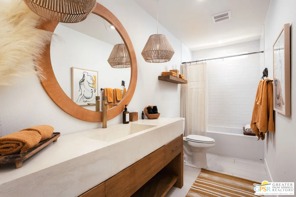 1373 E Madero Circle Palm Springs, CA 92262