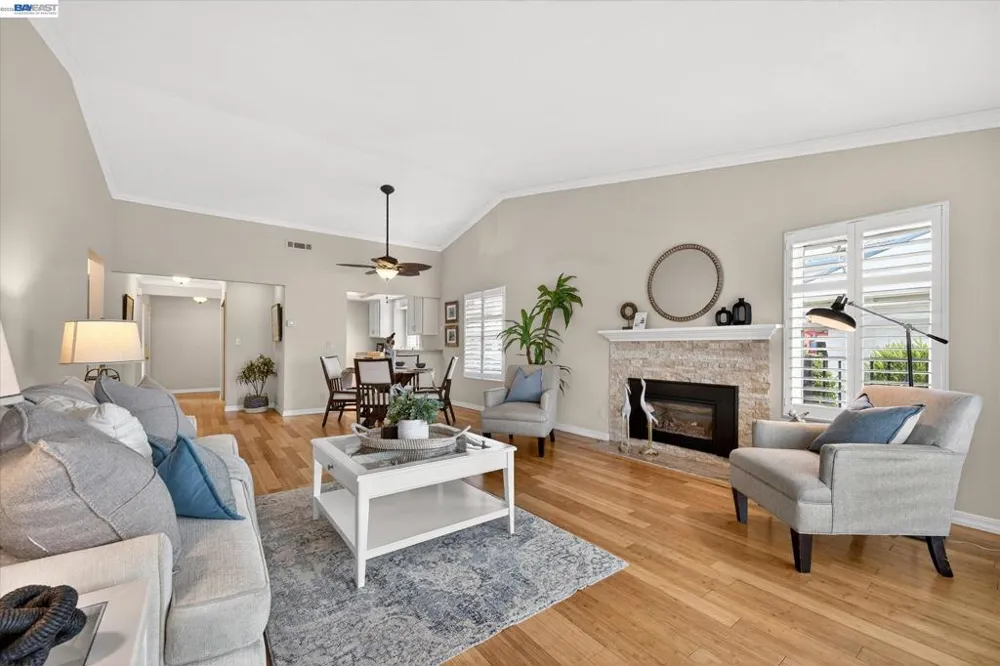 5679 Schooner Loop Discovery Bay, CA 94505
