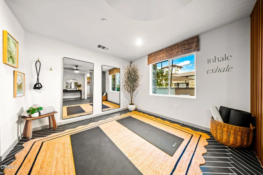 542 Via Zibello Camarillo, CA 93012