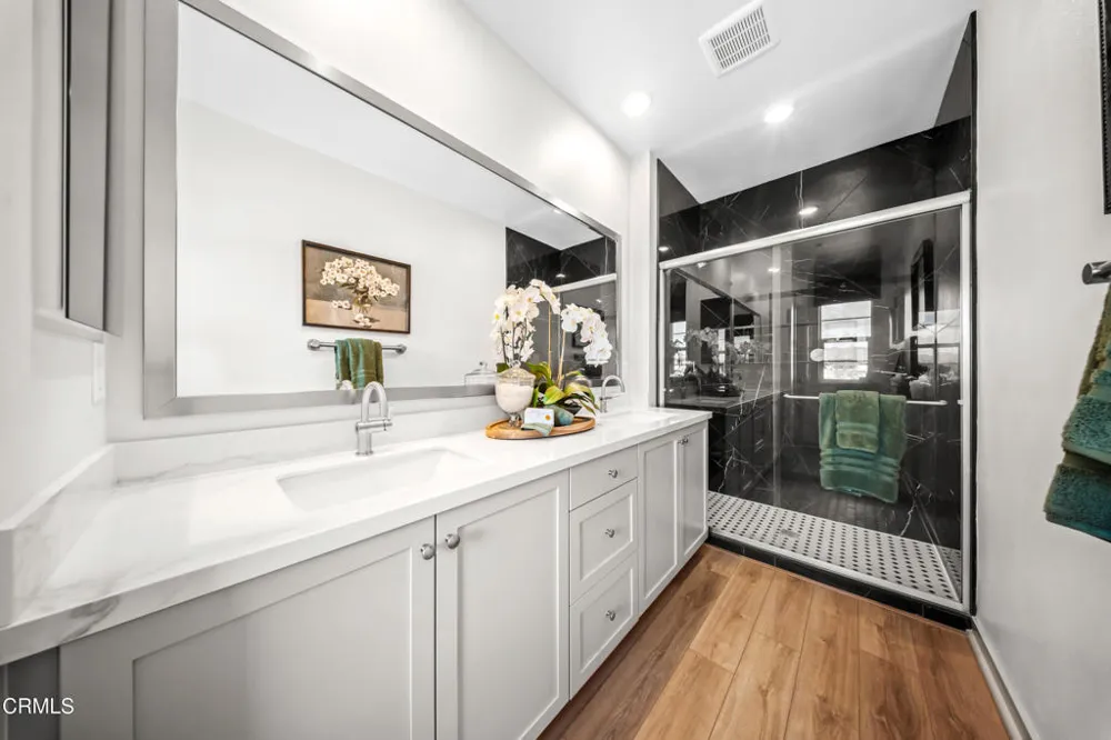 542 Via Zibello Camarillo, CA 93012