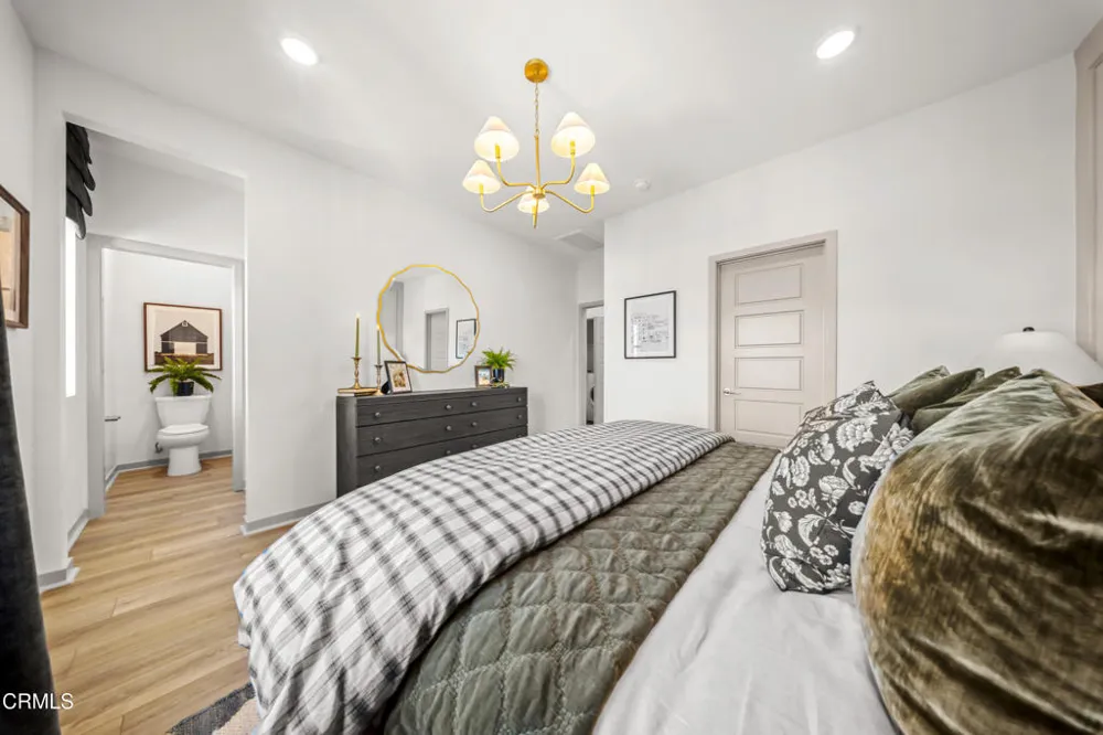 542 Via Zibello Camarillo, CA 93012