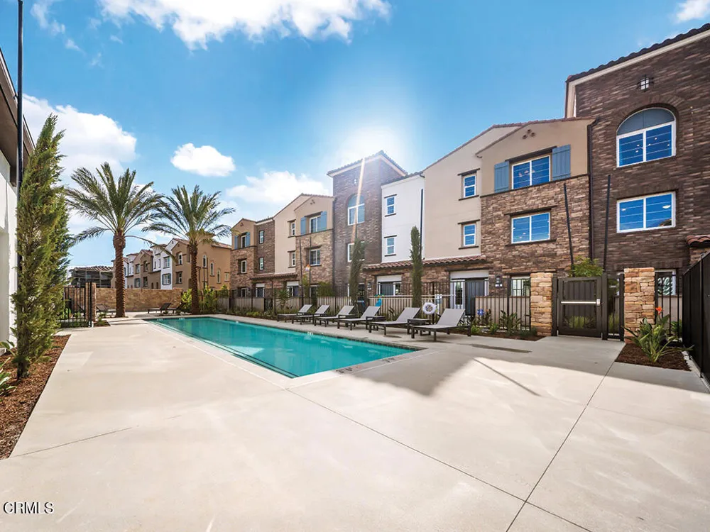 542 Via Zibello Camarillo, CA 93012
