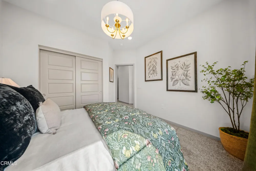 542 Via Zibello Camarillo, CA 93012