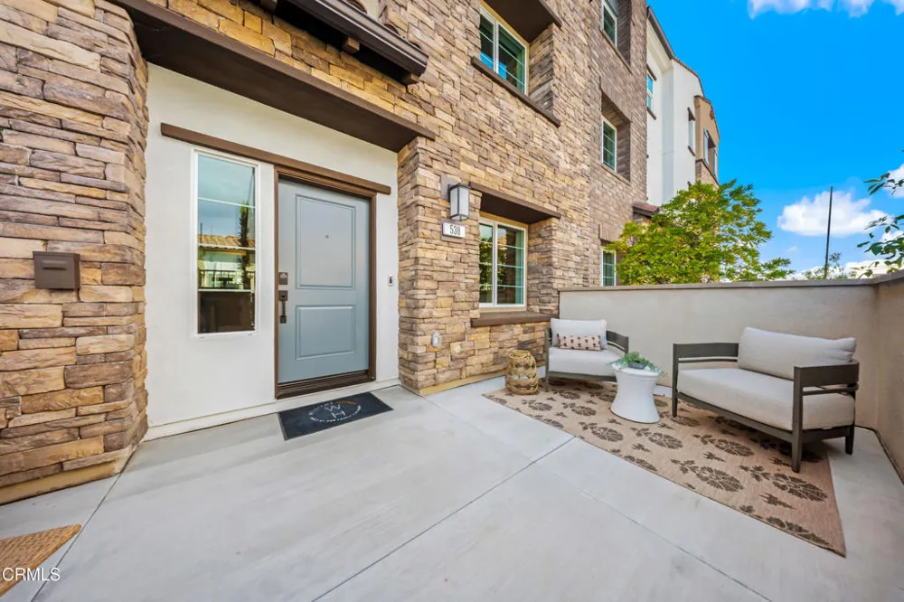542 Via Zibello Camarillo, CA 93012