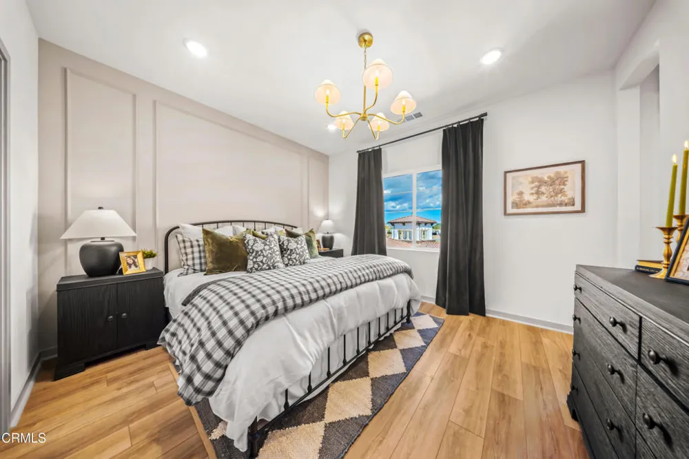 542 Via Zibello Camarillo, CA 93012