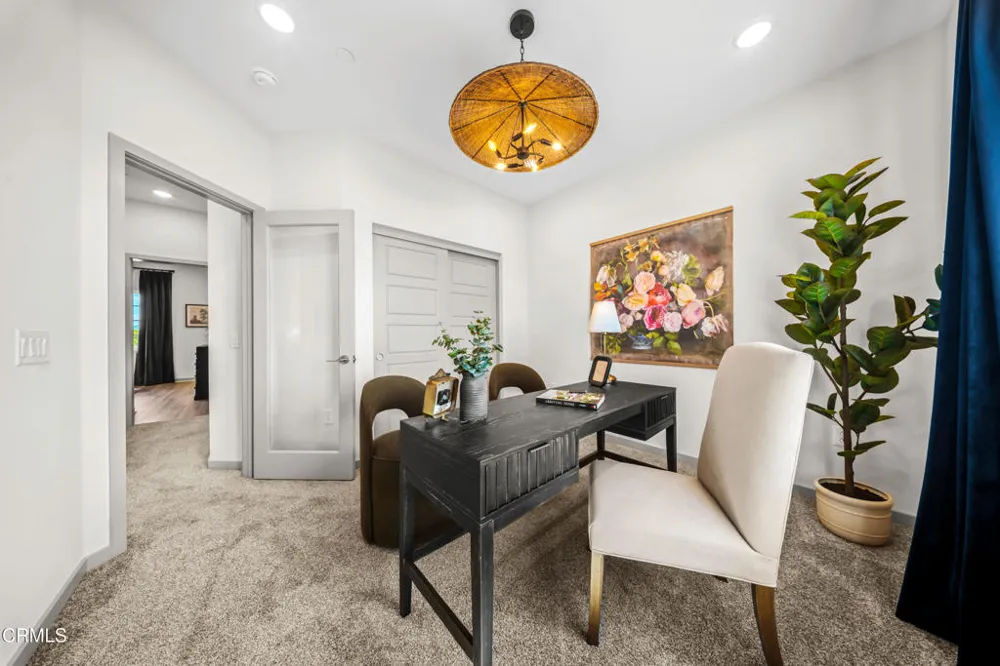 542 Via Zibello Camarillo, CA 93012