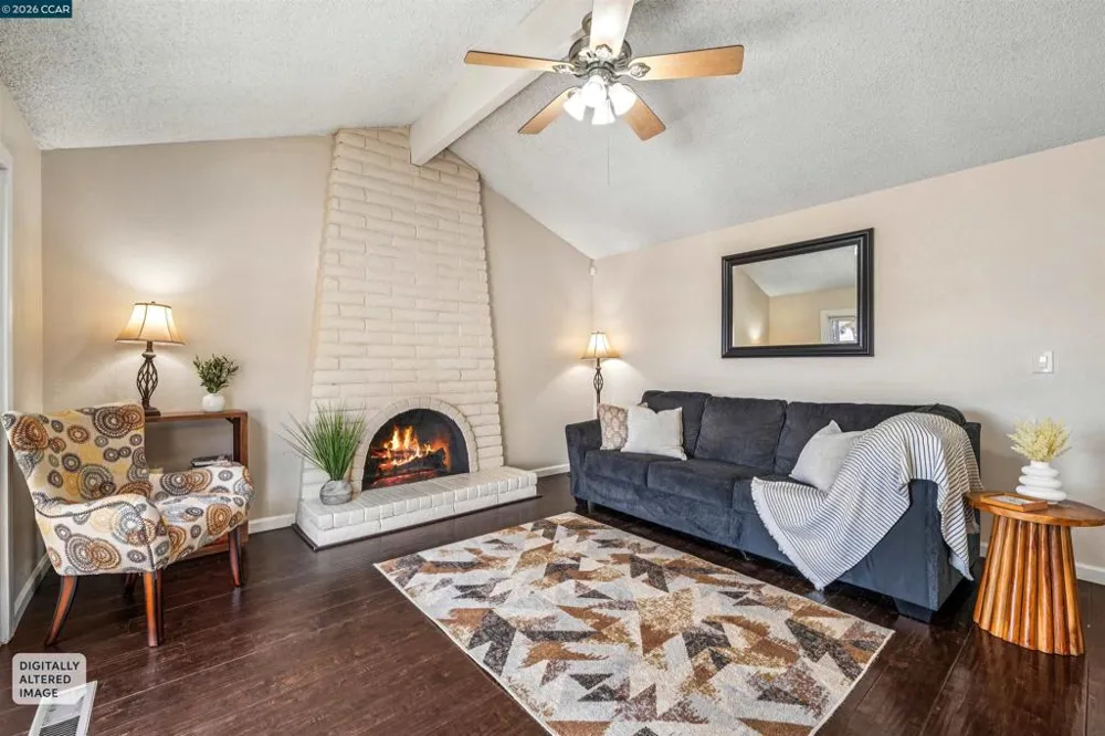 2115 Ackerman Dr Pittsburg, CA 94565