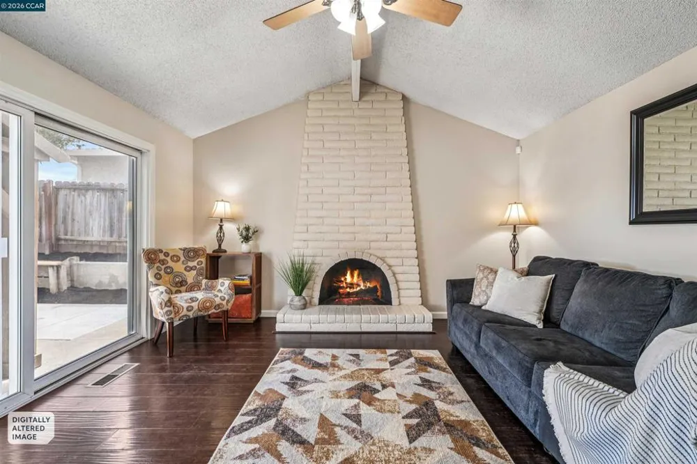 2115 Ackerman Dr Pittsburg, CA 94565