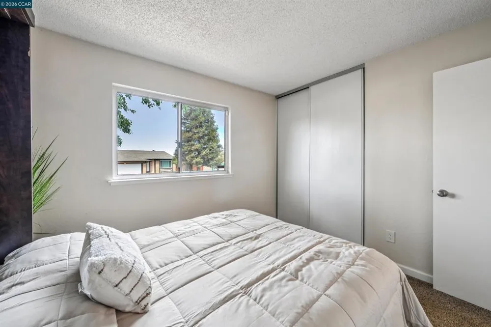 2115 Ackerman Dr Pittsburg, CA 94565