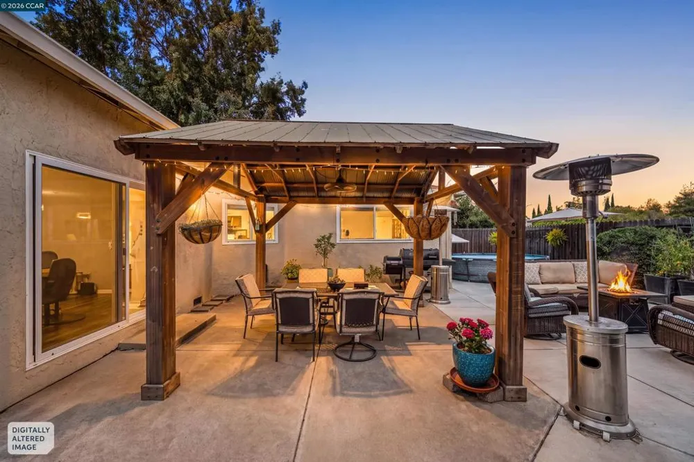 2115 Ackerman Dr Pittsburg, CA 94565