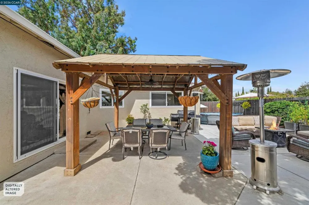 2115 Ackerman Dr Pittsburg, CA 94565