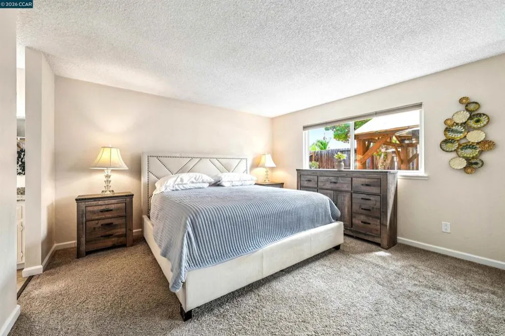 2115 Ackerman Dr Pittsburg, CA 94565