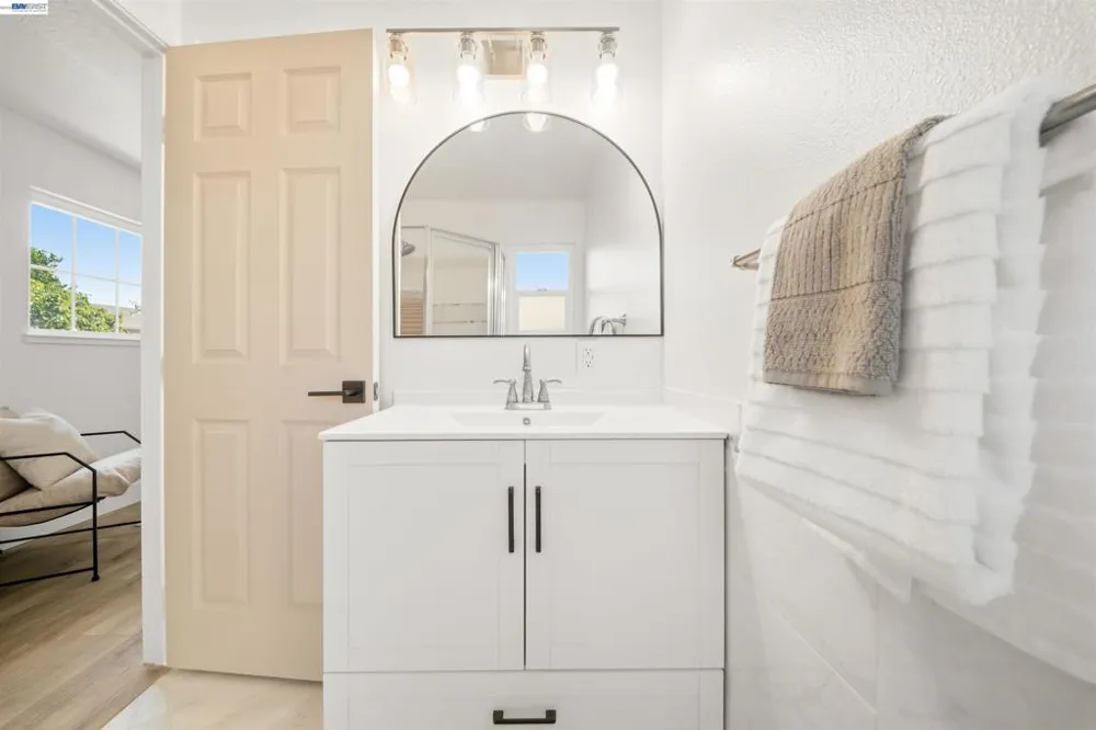 35526 Cabrillo Dr Fremont, CA 94536