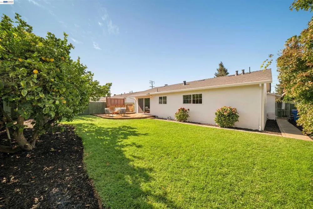 35526 Cabrillo Dr Fremont, CA 94536