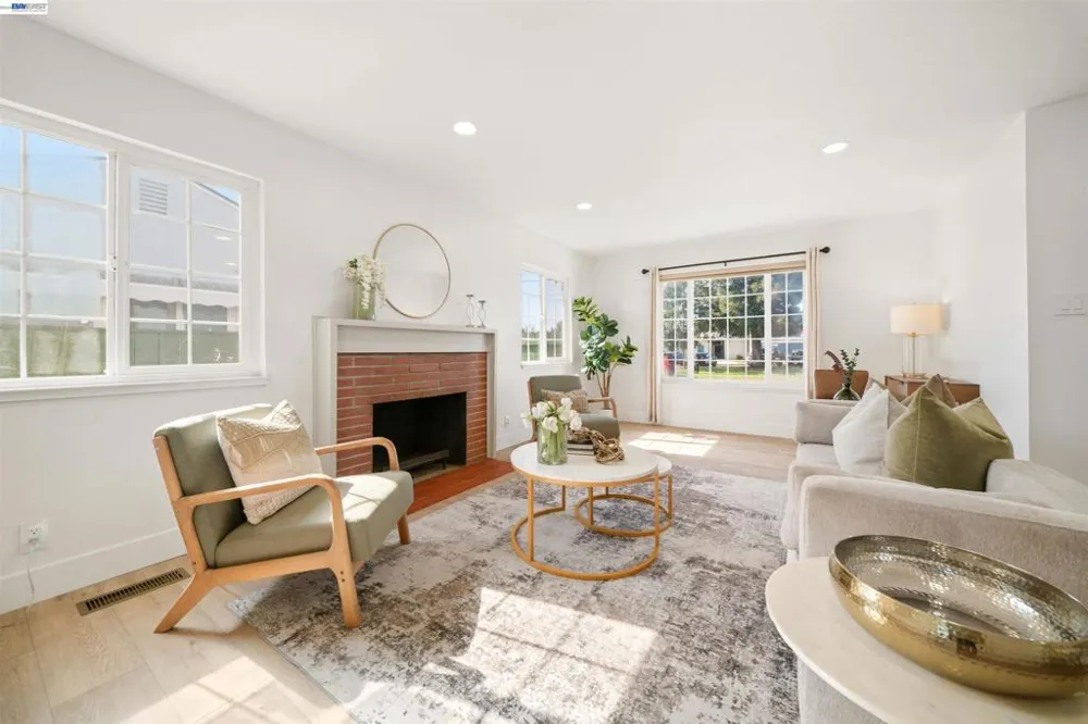 35526 Cabrillo Dr Fremont, CA 94536